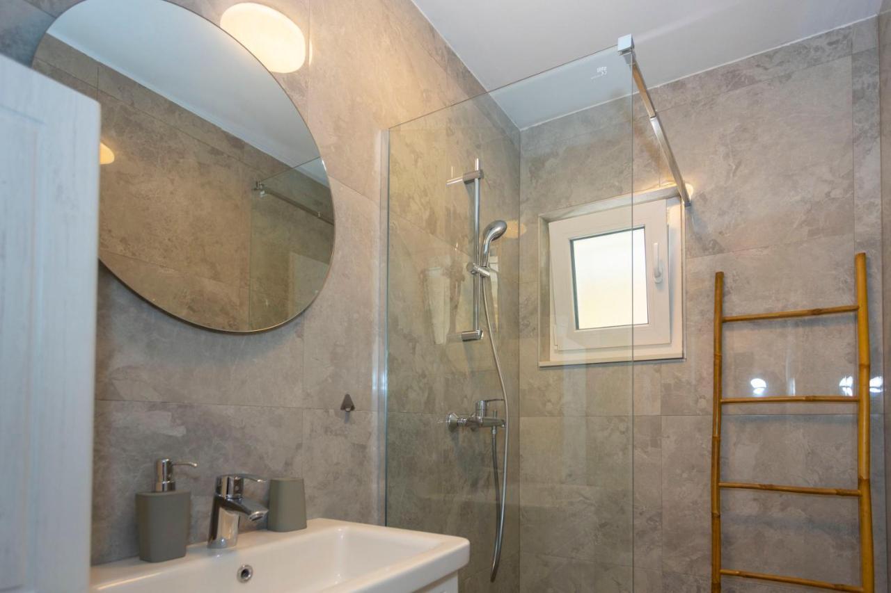 City Apartment Nora, Old Town Located, Free Parking Макарска Экстерьер фото